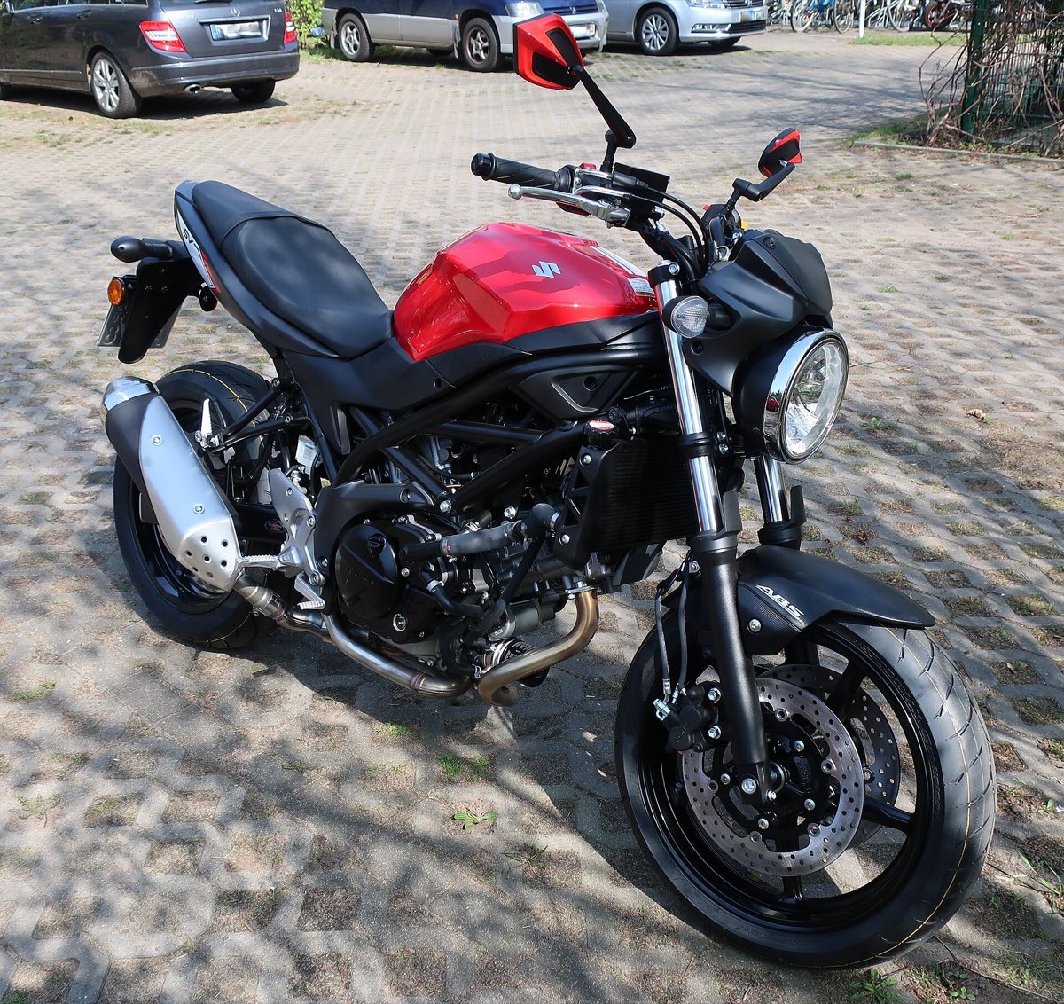 Suzuki SV650