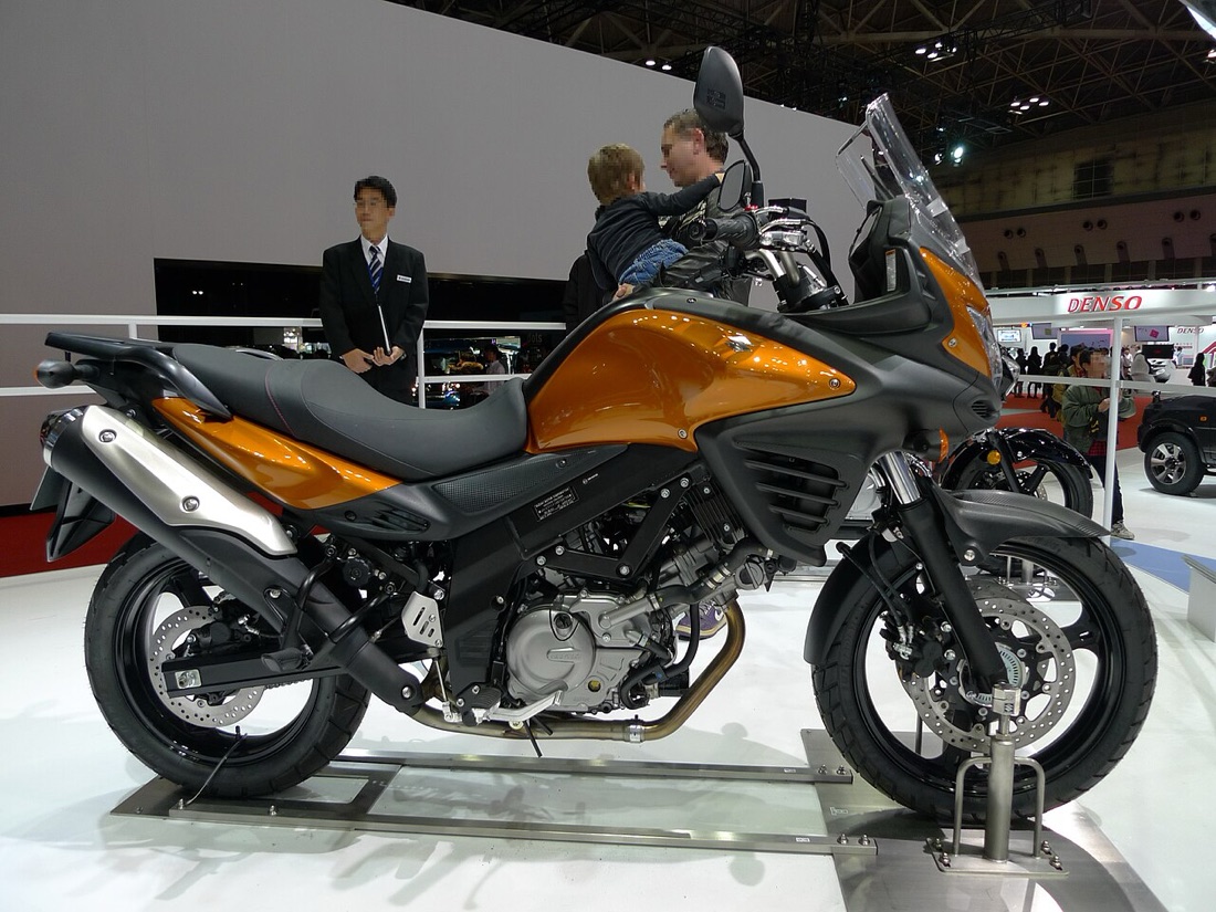 Suzuki V-Strom 650: maintenance, torque settings and key points
